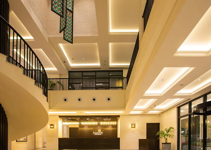 Lemon Tree Premier City Center Pune